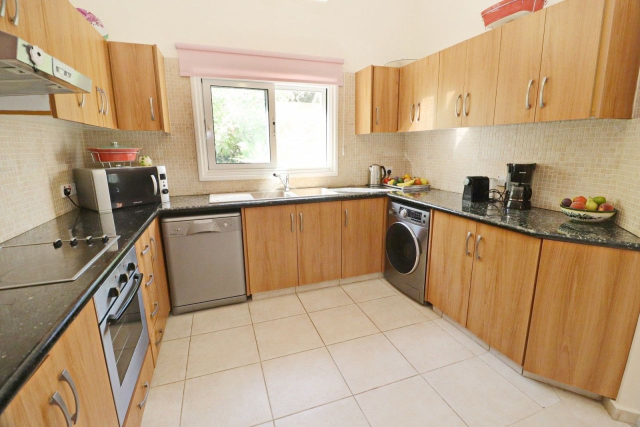 Вилла в Пафосе, Кипр, 189 м² - фото 7