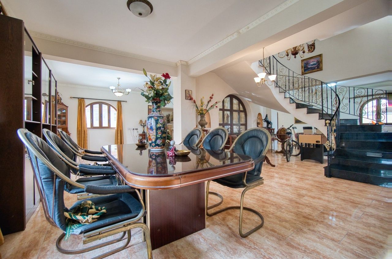 Вилла в Лимасоле, Кипр, 250 м² - фото 7