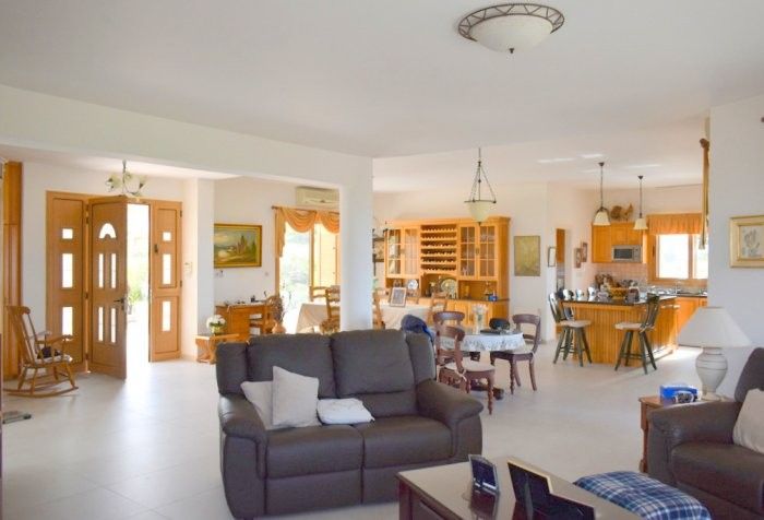 Вилла в Пафосе, Кипр, 240 м² - фото 7