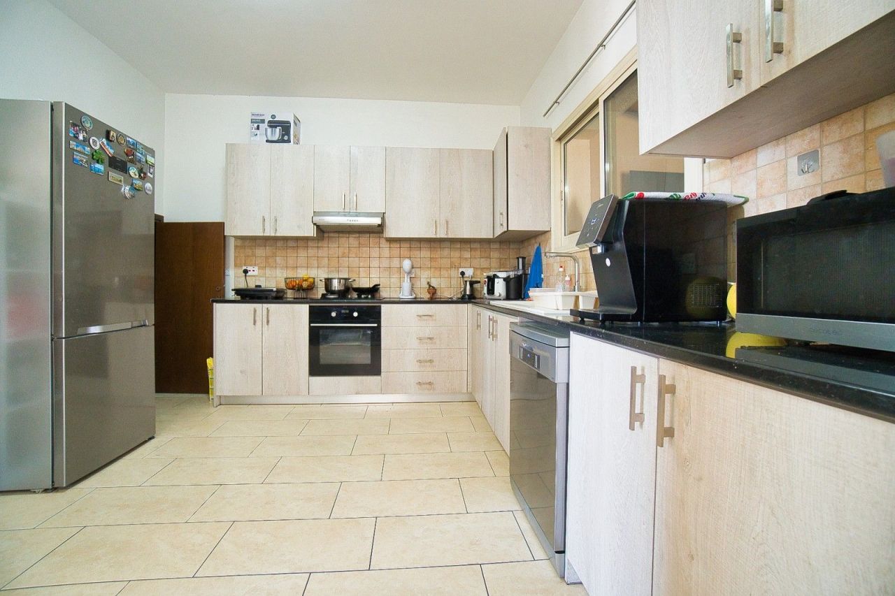 Вилла в Лимасоле, Кипр, 192 м² - фото 7