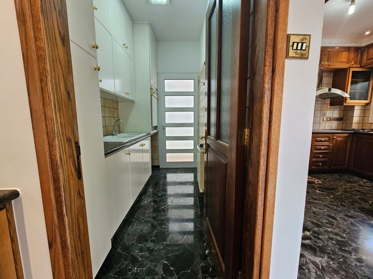 Вилла в Лимасоле, Кипр, 435 м² - фото 7