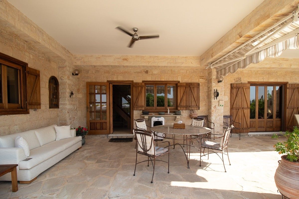 Вилла в Пафосе, Кипр, 346 м² - фото 7