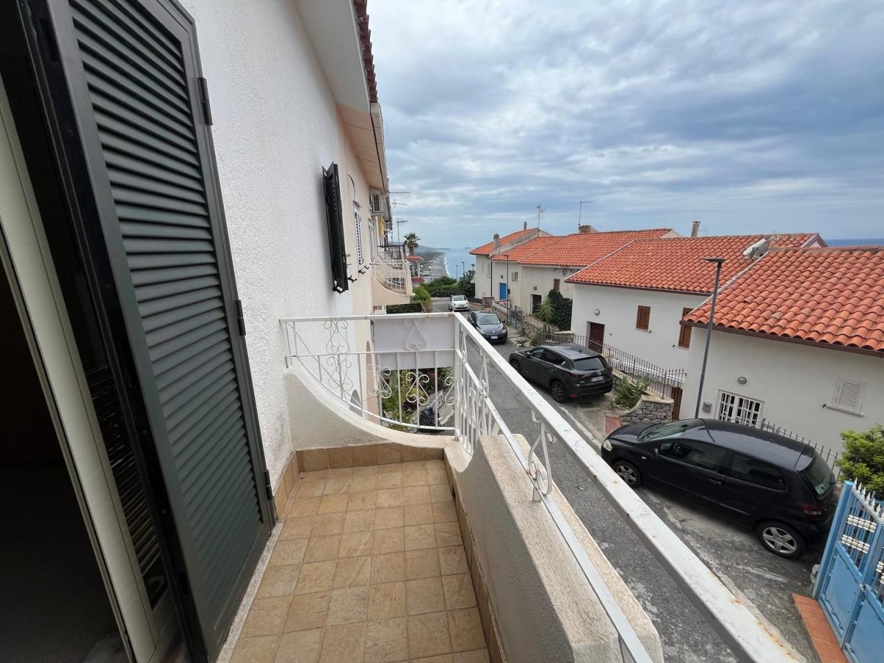 Дом в Скалее, Италия, 94 м² - фото 1