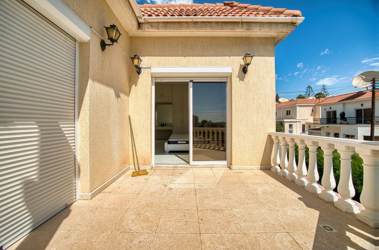 Вилла в Лимасоле, Кипр, 350 м² - фото 7