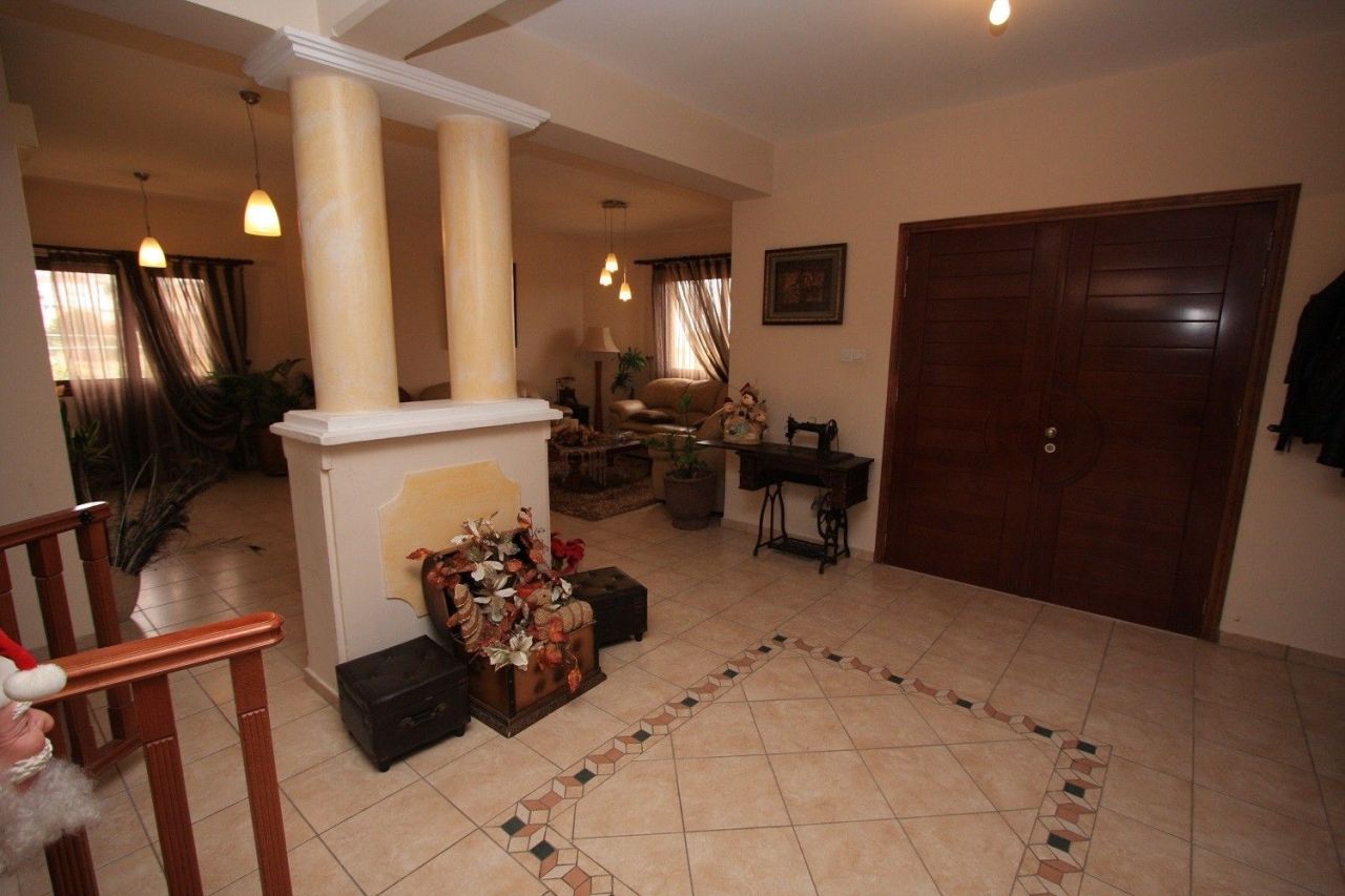 Вилла в Пафосе, Кипр, 450 м² - фото 7