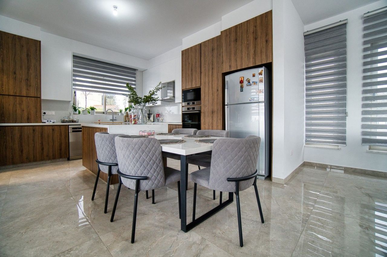 Бунгало в Пафосе, Кипр, 200 м² - фото 7