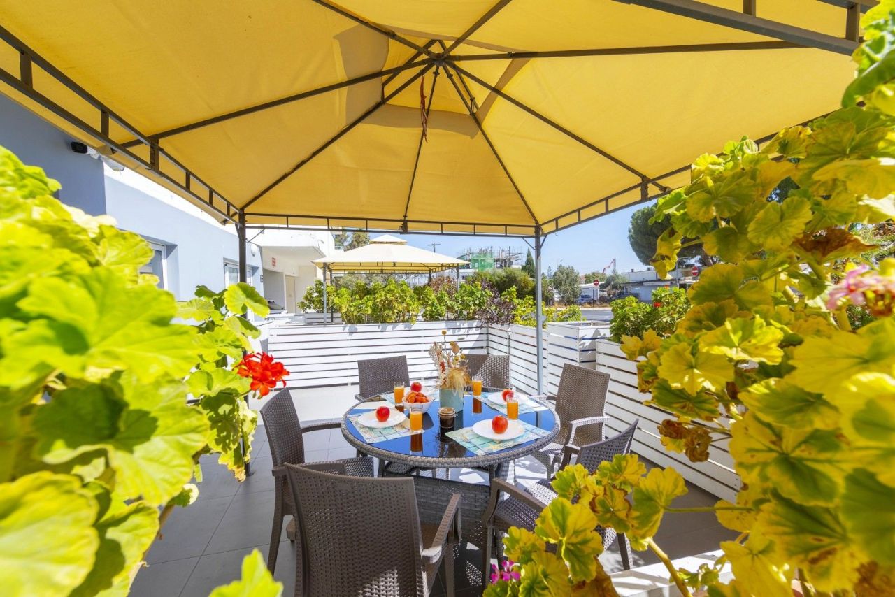 Апартаменты в Ларнаке, Кипр, 130 м² - фото 8