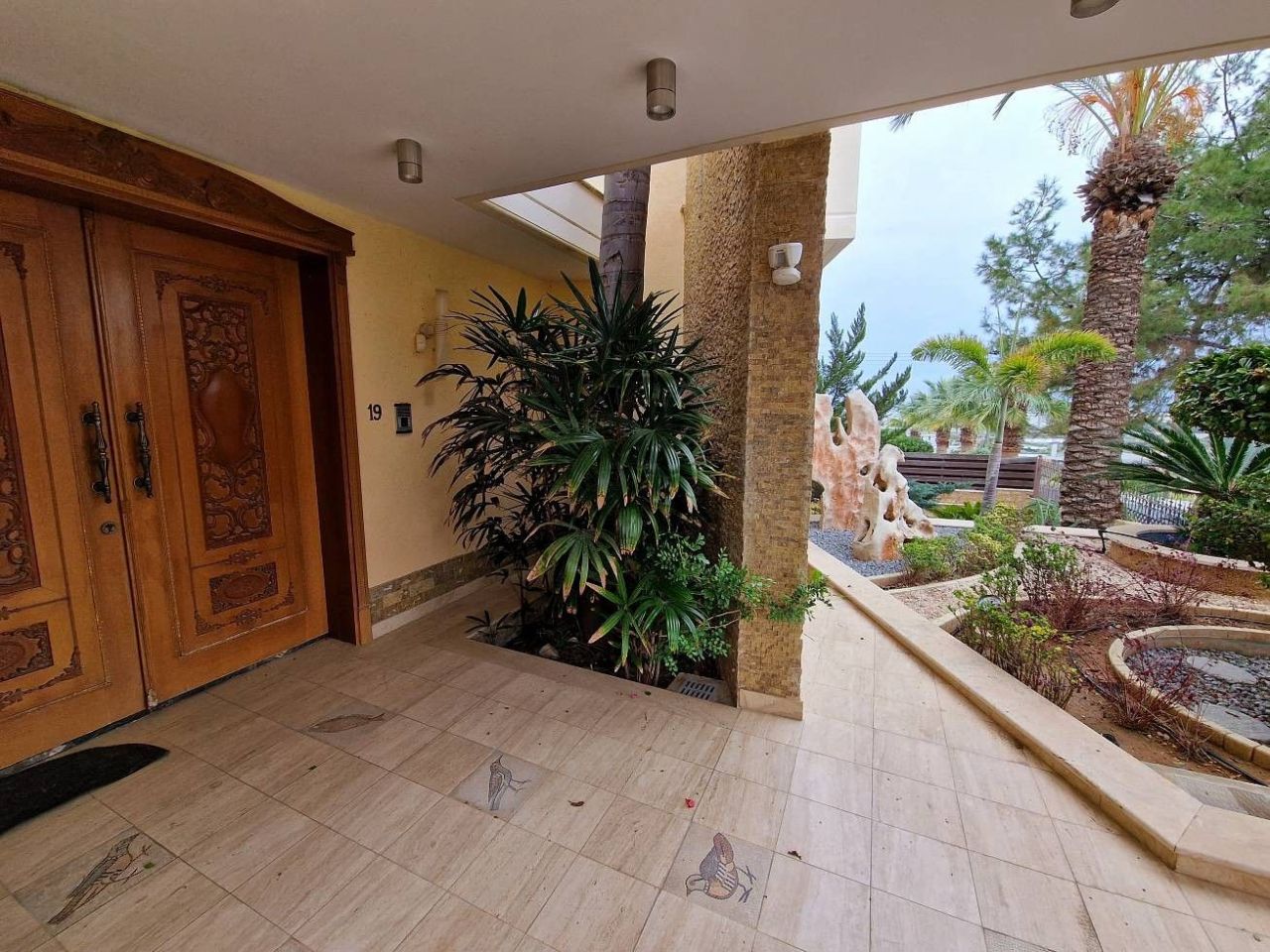 Вилла в Лимасоле, Кипр, 781 м² - фото 8