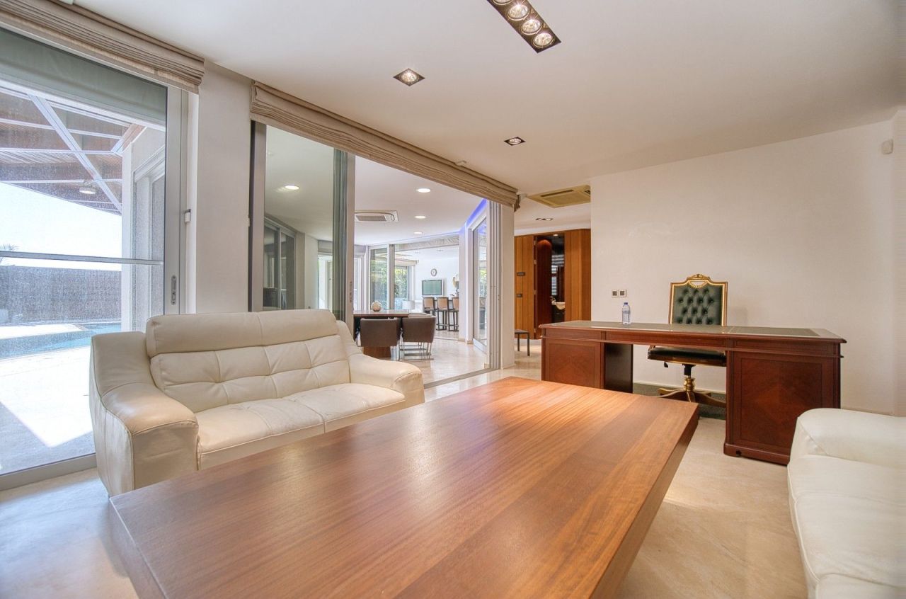 Вилла в Лимасоле, Кипр, 331 м² - фото 8