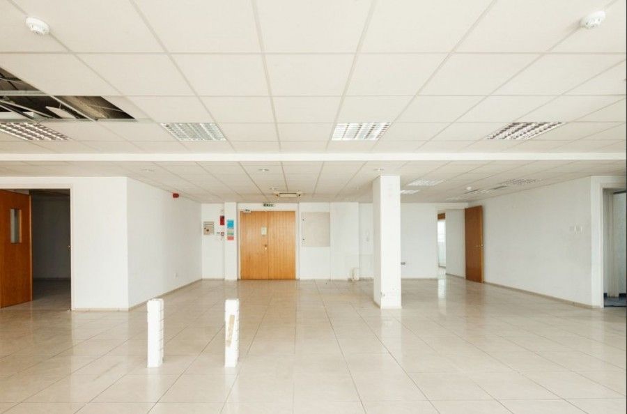 Офис в Ларнаке, Кипр, 451 м² - фото 8