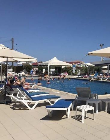 Отель, гостиница в Ларнаке, Кипр - фото 8