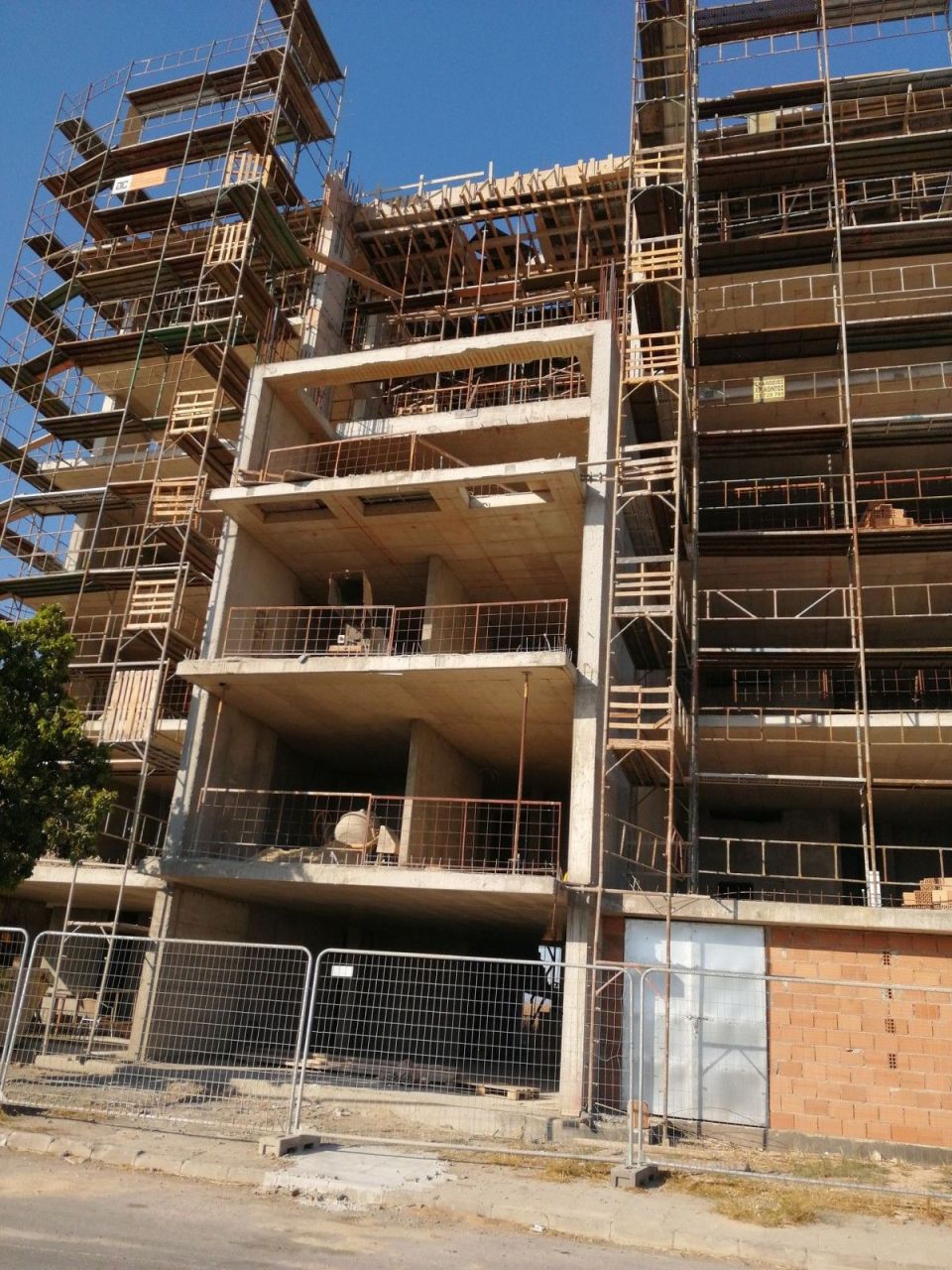 Апартаменты в Ларнаке, Кипр, 97 м² - фото 8