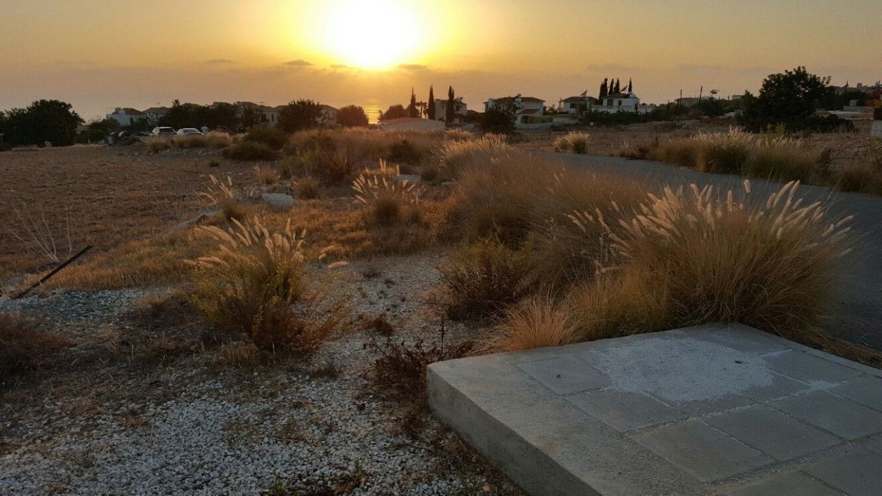 Земля в Пафосе, Кипр, 6 021 м² - фото 8