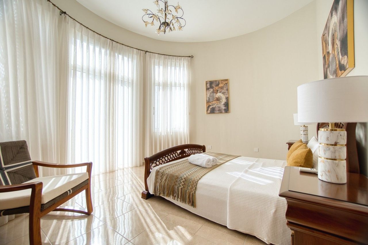 Вилла в Пафосе, Кипр, 251 м² - фото 8