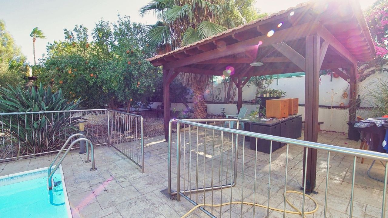 Вилла в Лимасоле, Кипр, 247 м² - фото 8