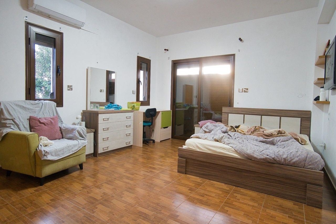 Вилла в Лимасоле, Кипр, 270 м² - фото 8