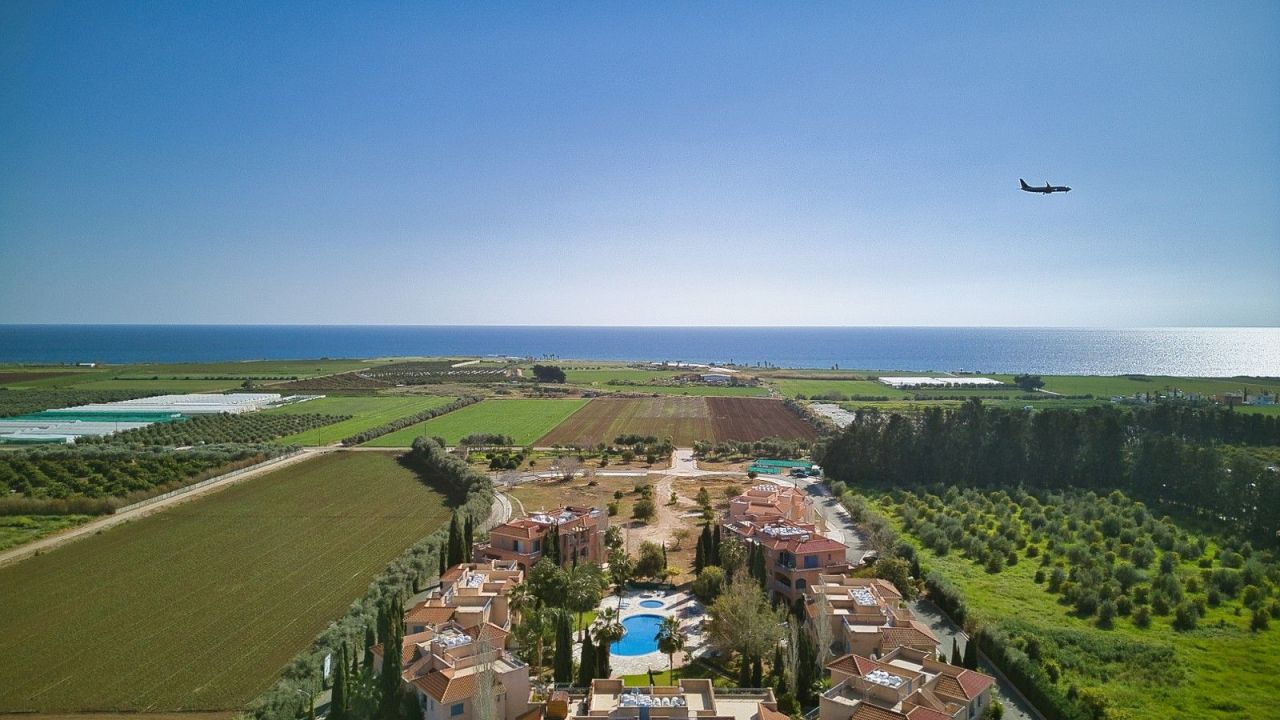 Апартаменты в Пафосе, Кипр, 51 м² - фото 8