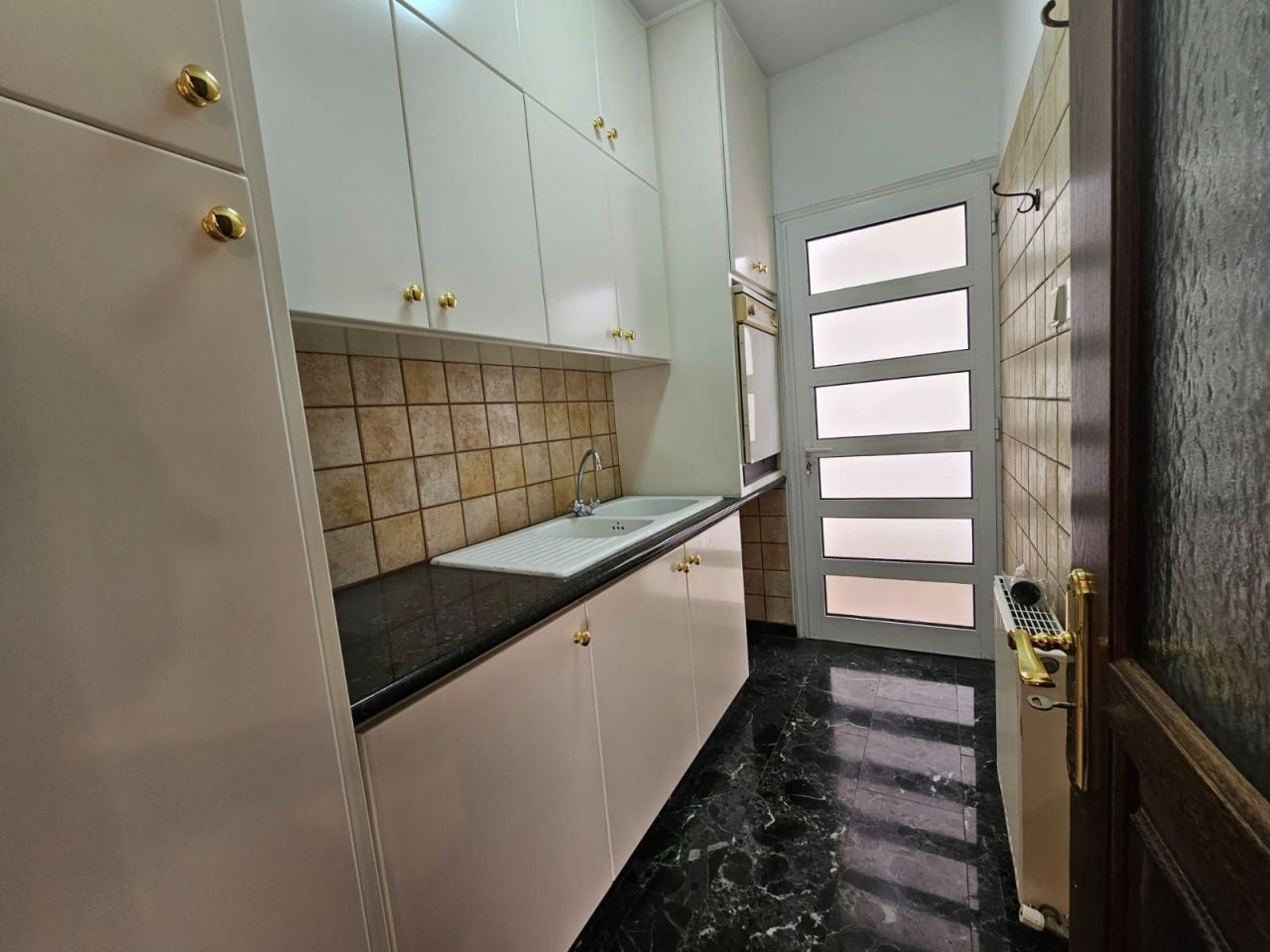 Вилла в Лимасоле, Кипр, 435 м² - фото 8