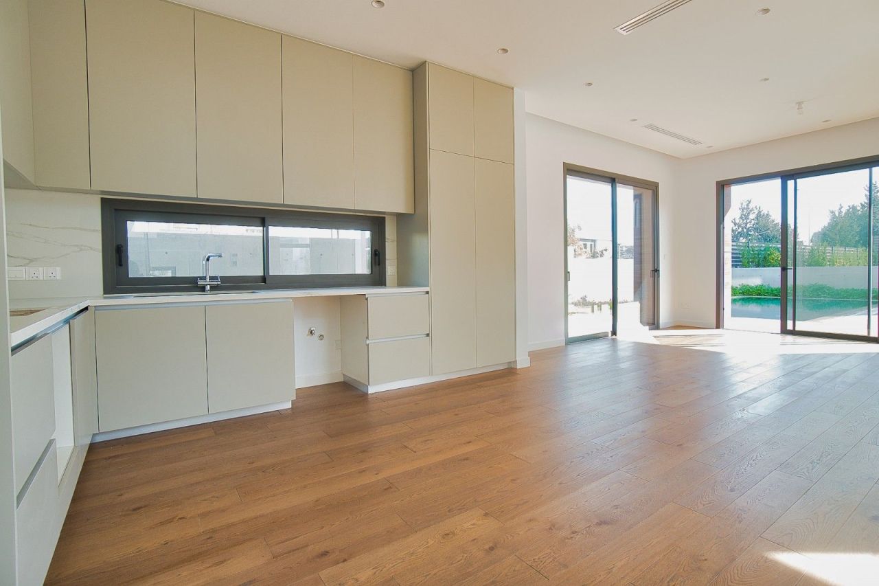 Вилла в Лимасоле, Кипр, 216 м² - фото 8