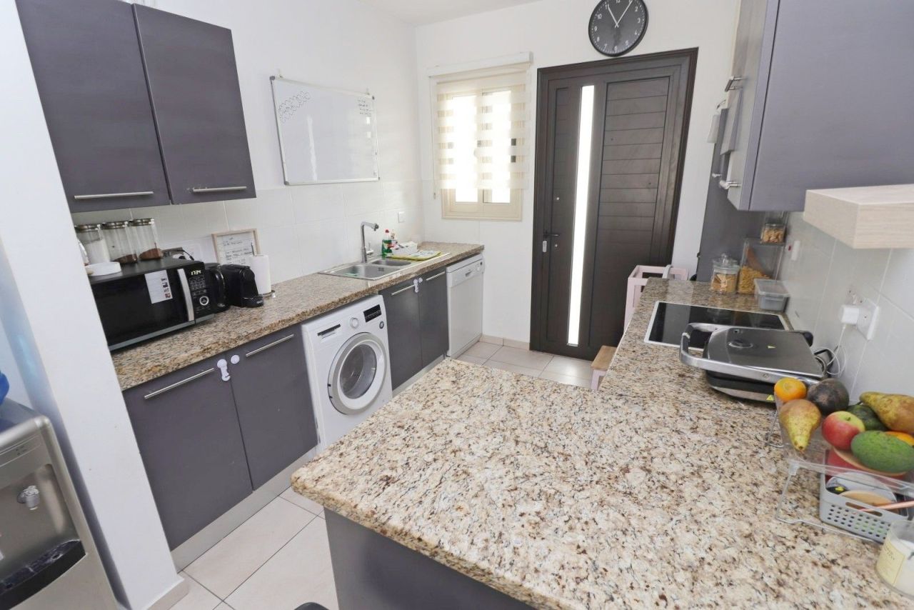 Таунхаус в Пафосе, Кипр, 101 м² - фото 8