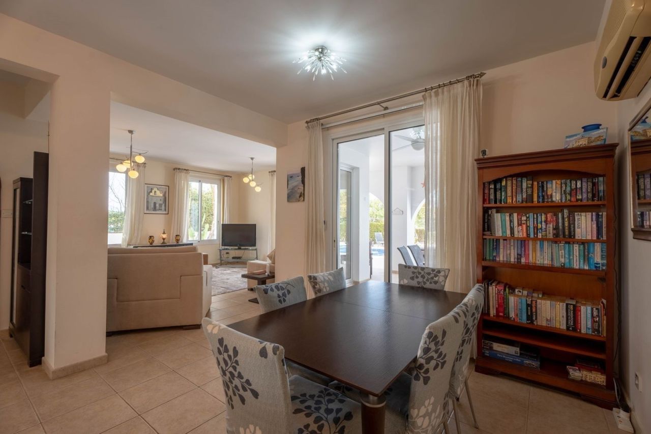 Бунгало в Пафосе, Кипр, 193 м² - фото 8