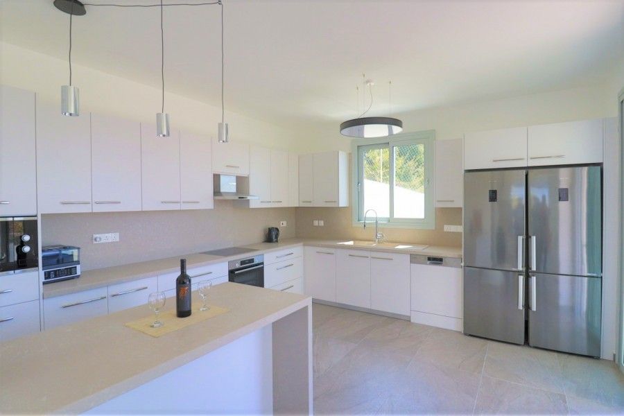 Вилла в Пафосе, Кипр, 250 м² - фото 8