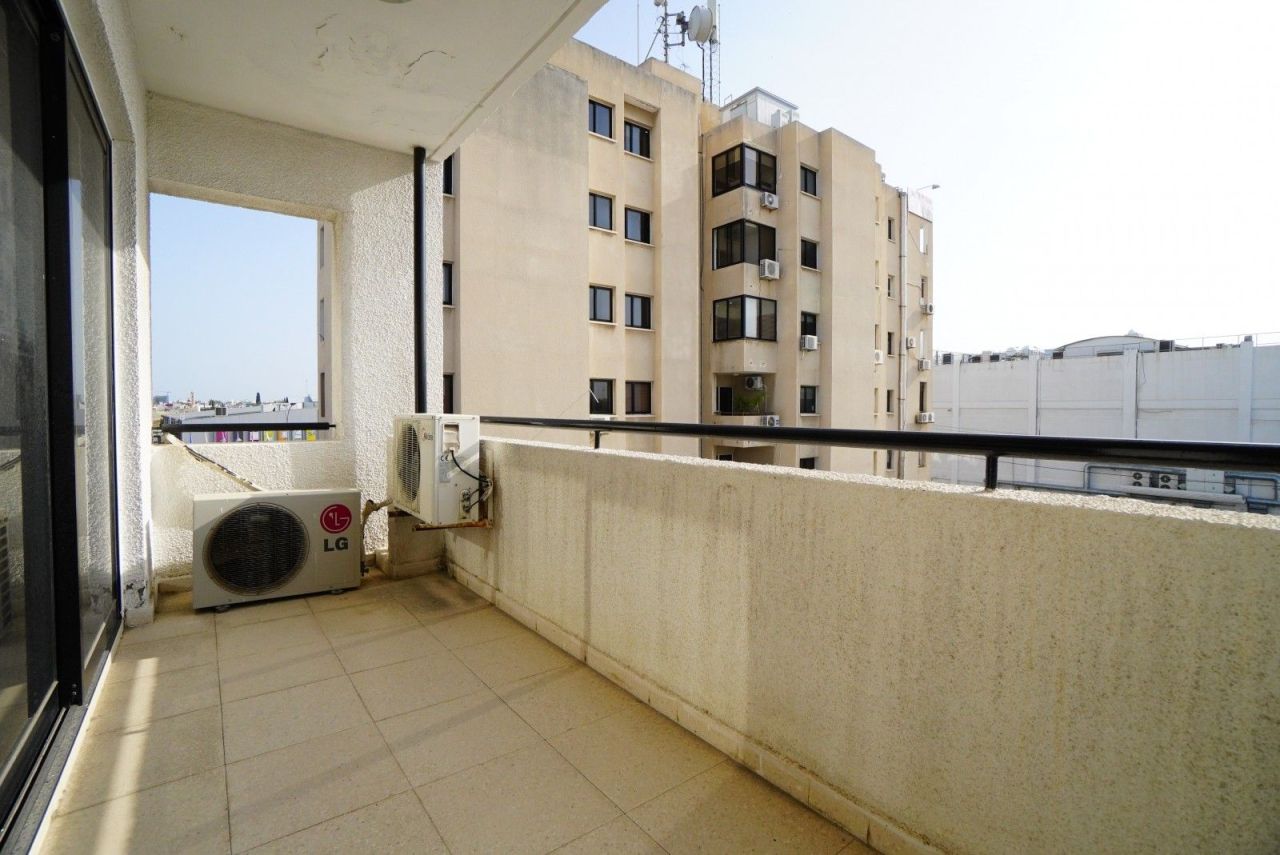 Офис в Ларнаке, Кипр, 126 м² - фото 8