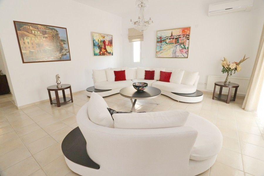 Вилла в Пафосе, Кипр, 353 м² - фото 8