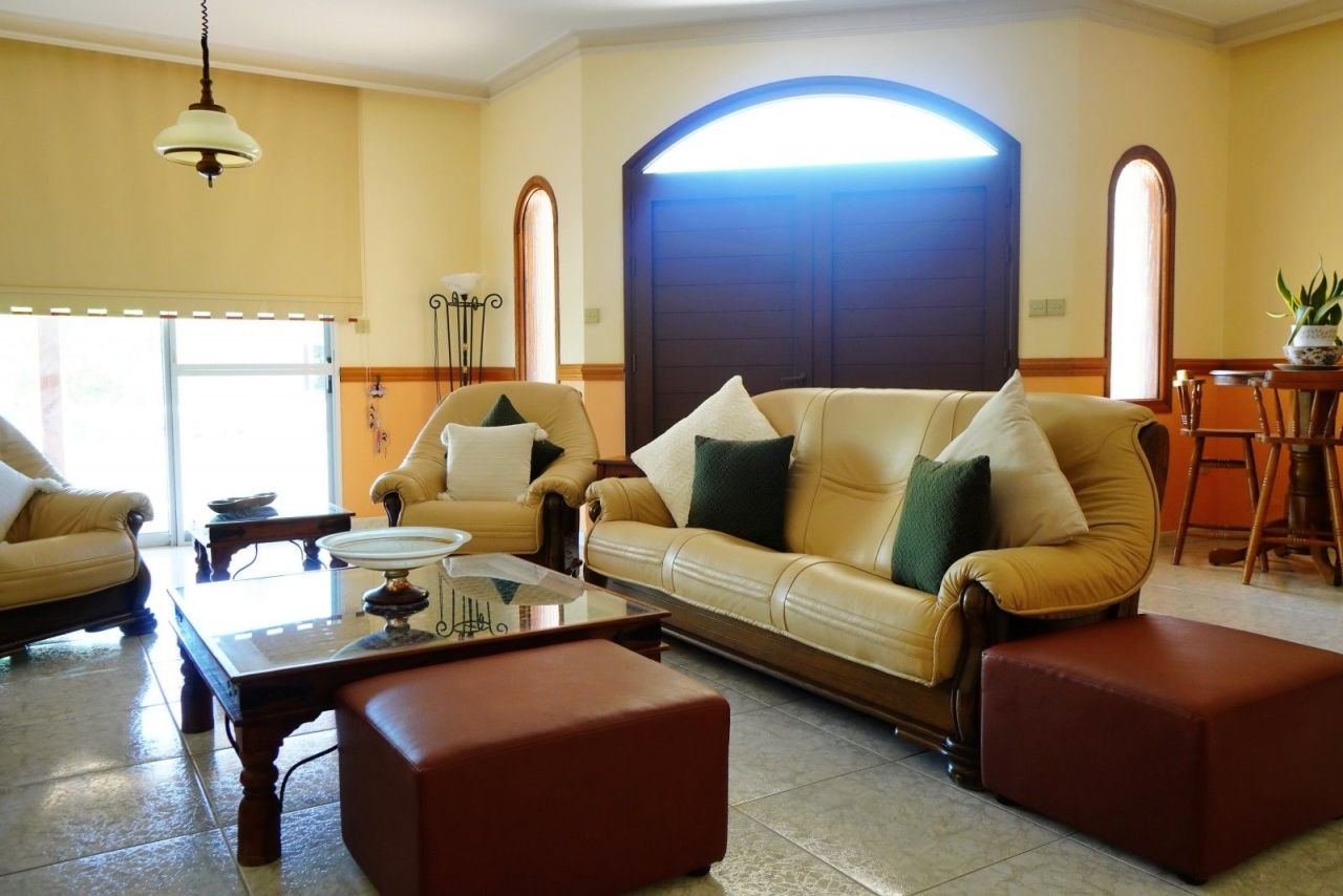 Вилла в Ларнаке, Кипр, 310 м² - фото 8