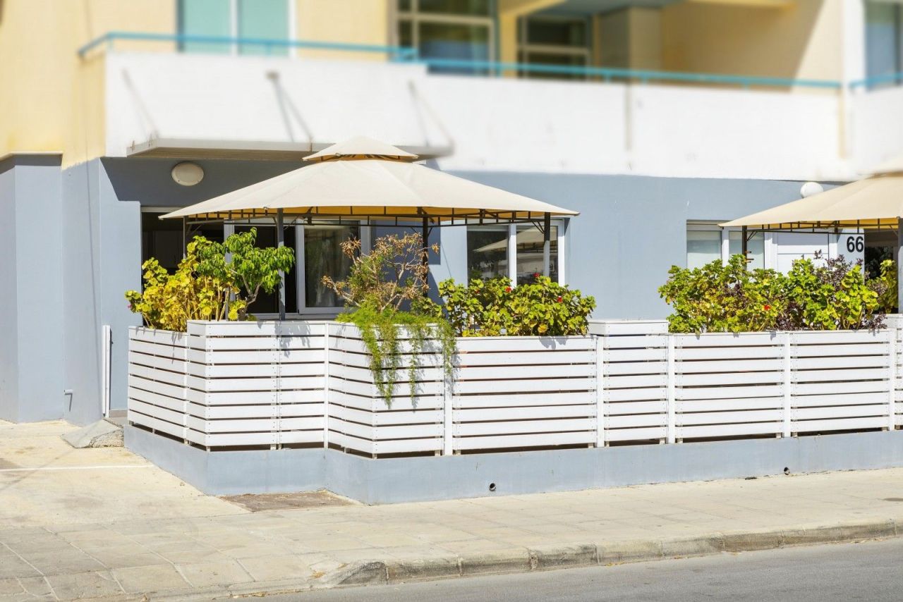 Апартаменты в Ларнаке, Кипр, 130 м² - фото 9