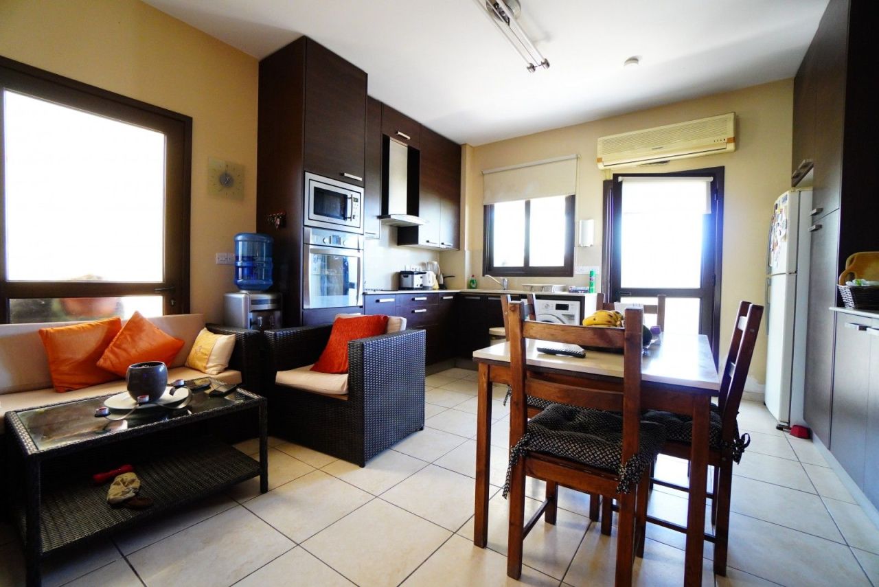 Вилла в Ларнаке, Кипр, 145 м² - фото 9