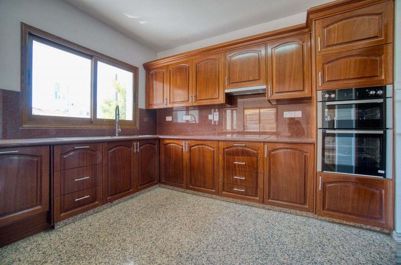 Вилла в Лимасоле, Кипр, 540 м² - фото 9