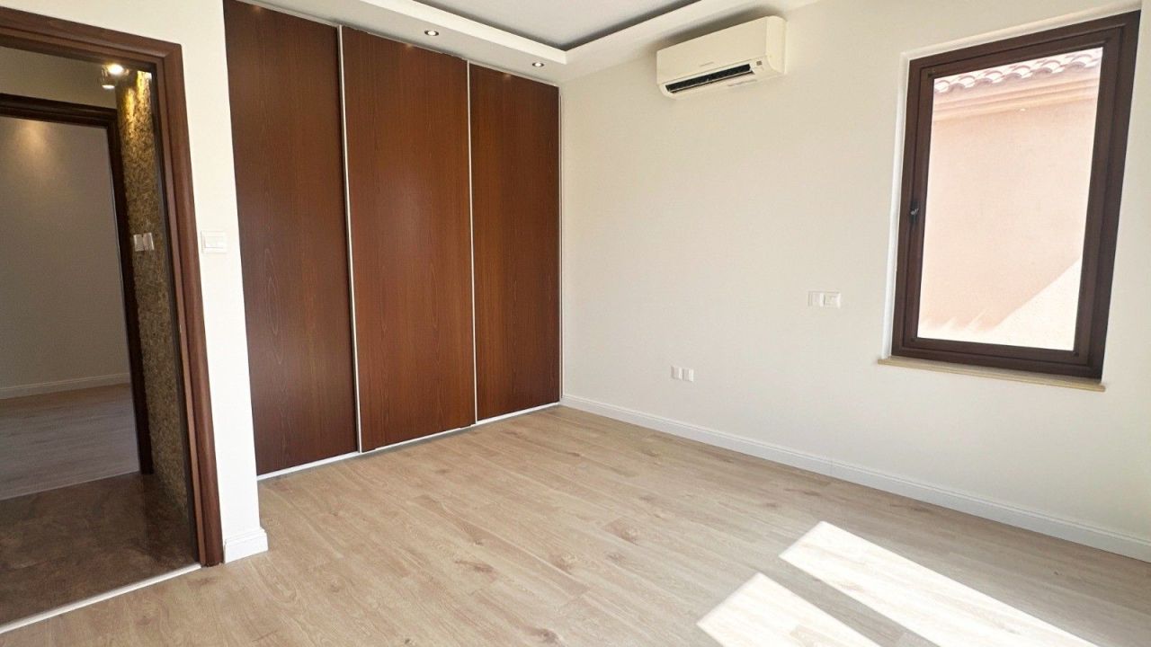 Вилла в Лимасоле, Кипр, 200 м² - фото 9