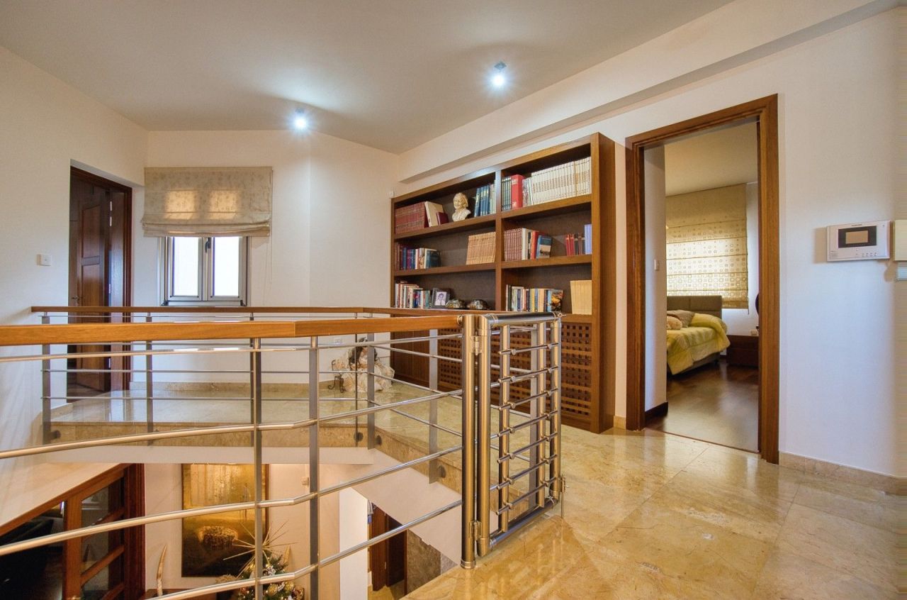 Вилла в Лимасоле, Кипр, 500 м² - фото 9