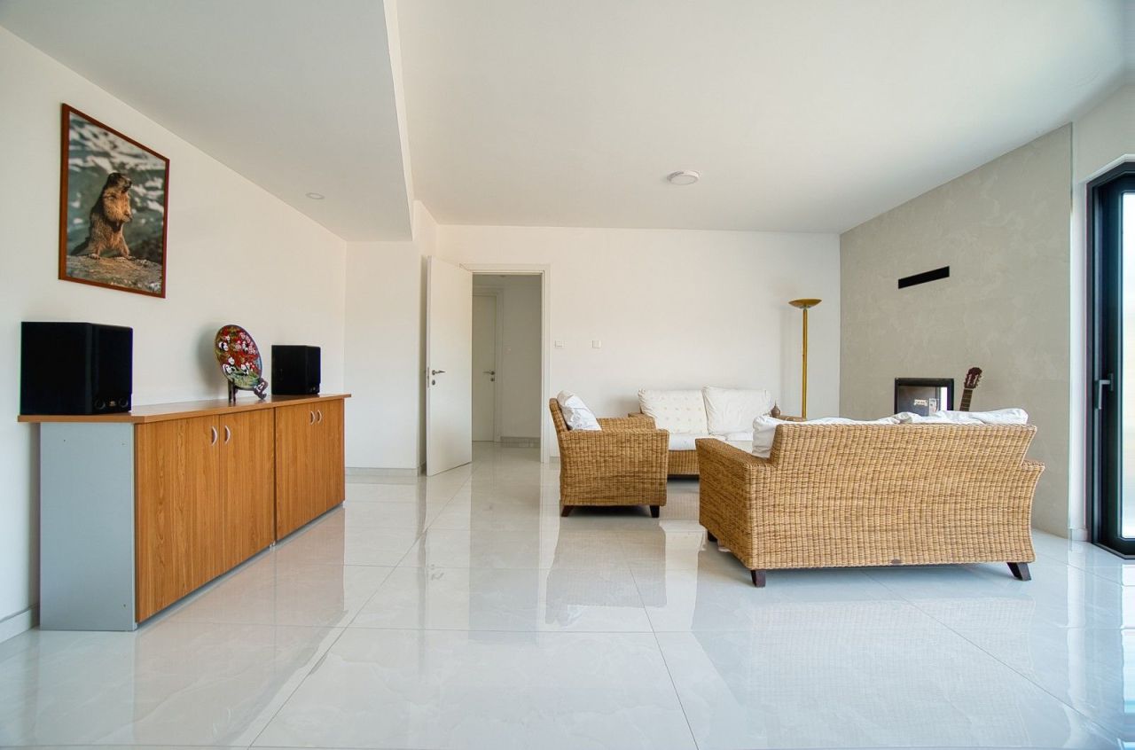 Вилла в Лимасоле, Кипр, 737 м² - фото 9