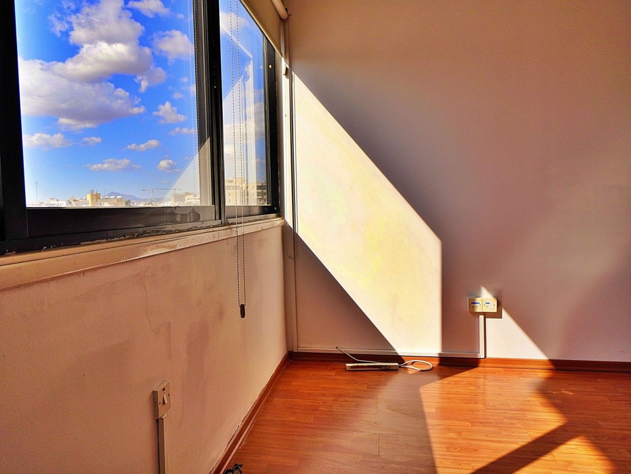 Офис в Ларнаке, Кипр, 92 м² - фото 9