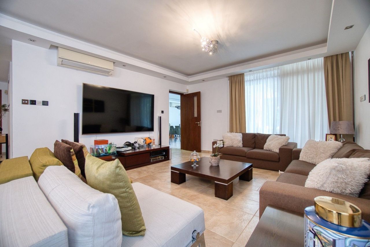 Вилла в Лимасоле, Кипр, 235 м² - фото 9