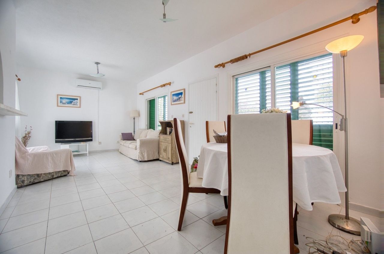 Апартаменты в Пафосе, Кипр, 68 м² - фото 9