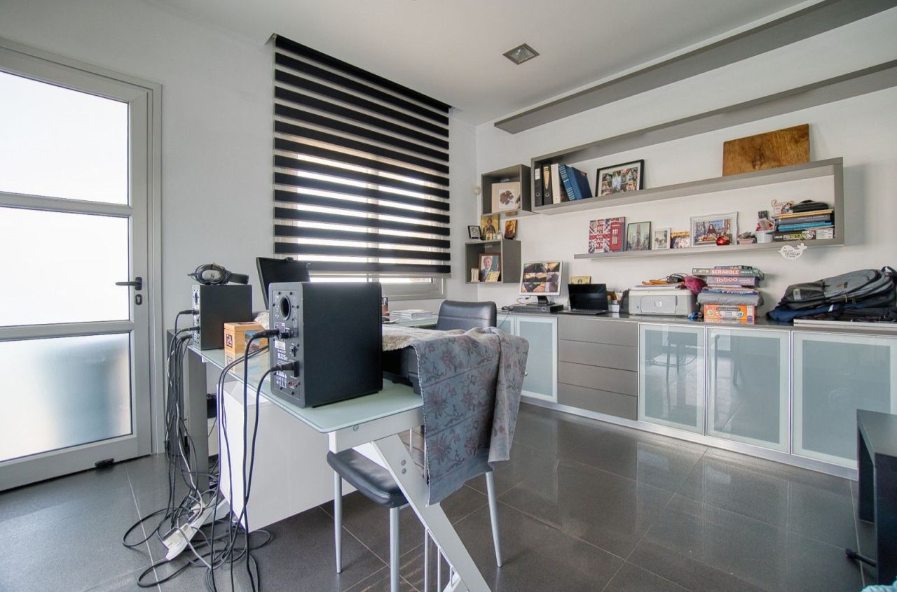 Вилла в Лимасоле, Кипр, 400 м² - фото 9