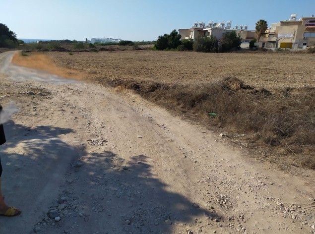 Земля в Пафосе, Кипр, 5 387 м² - фото 9