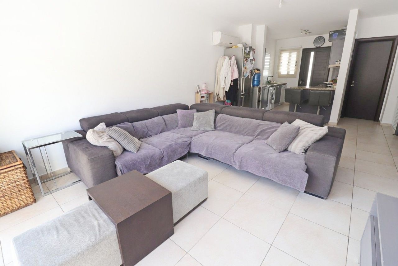 Таунхаус в Пафосе, Кипр, 101 м² - фото 9