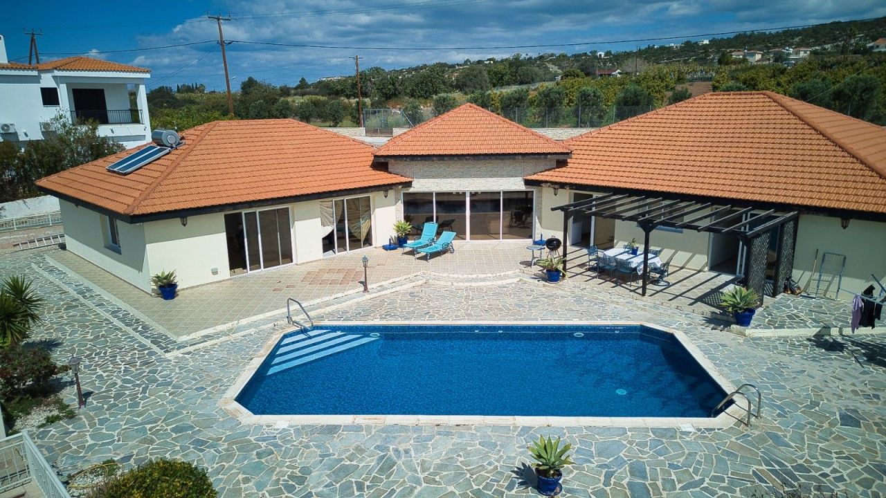 Вилла в Пафосе, Кипр, 276 м² - фото 9