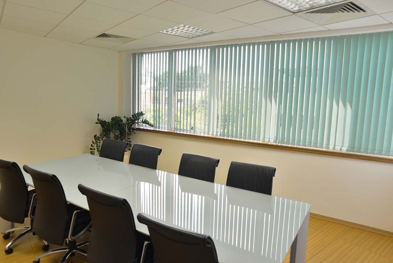 Коммерческая недвижимость в Лимасоле, Кипр, 2 256 м² - фото 10