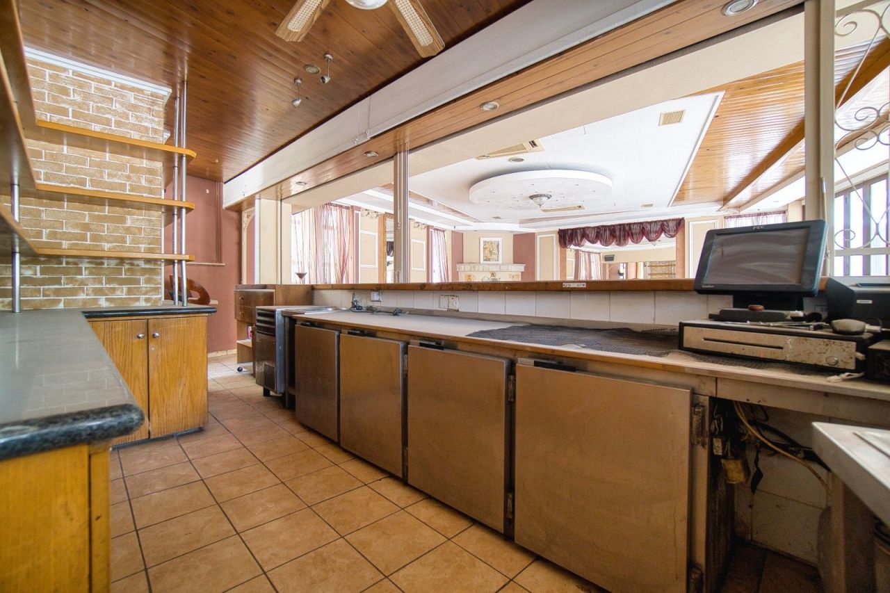 Кафе, ресторан в Пафосе, Кипр, 204 м² - фото 10