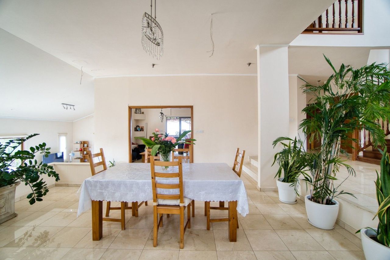 Вилла в Пафосе, Кипр, 350 м² - фото 10