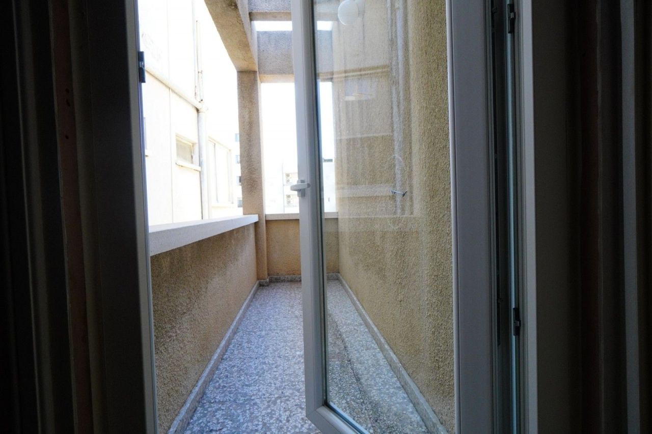 Коммерческая недвижимость в Ларнаке, Кипр, 394 м² - фото 10