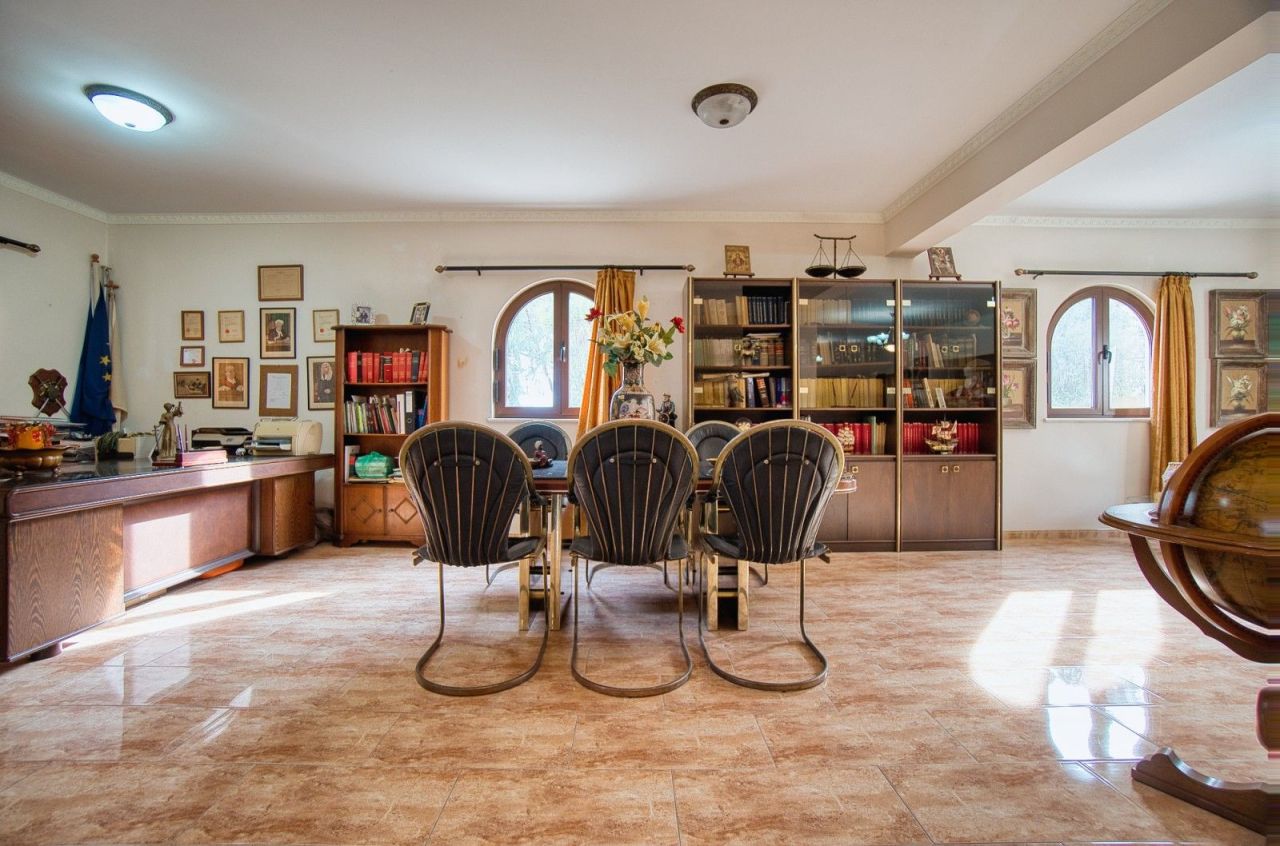 Вилла в Лимасоле, Кипр, 250 м² - фото 10