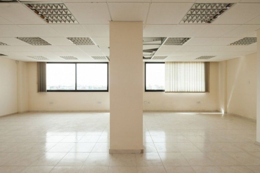 Офис в Ларнаке, Кипр, 451 м² - фото 10