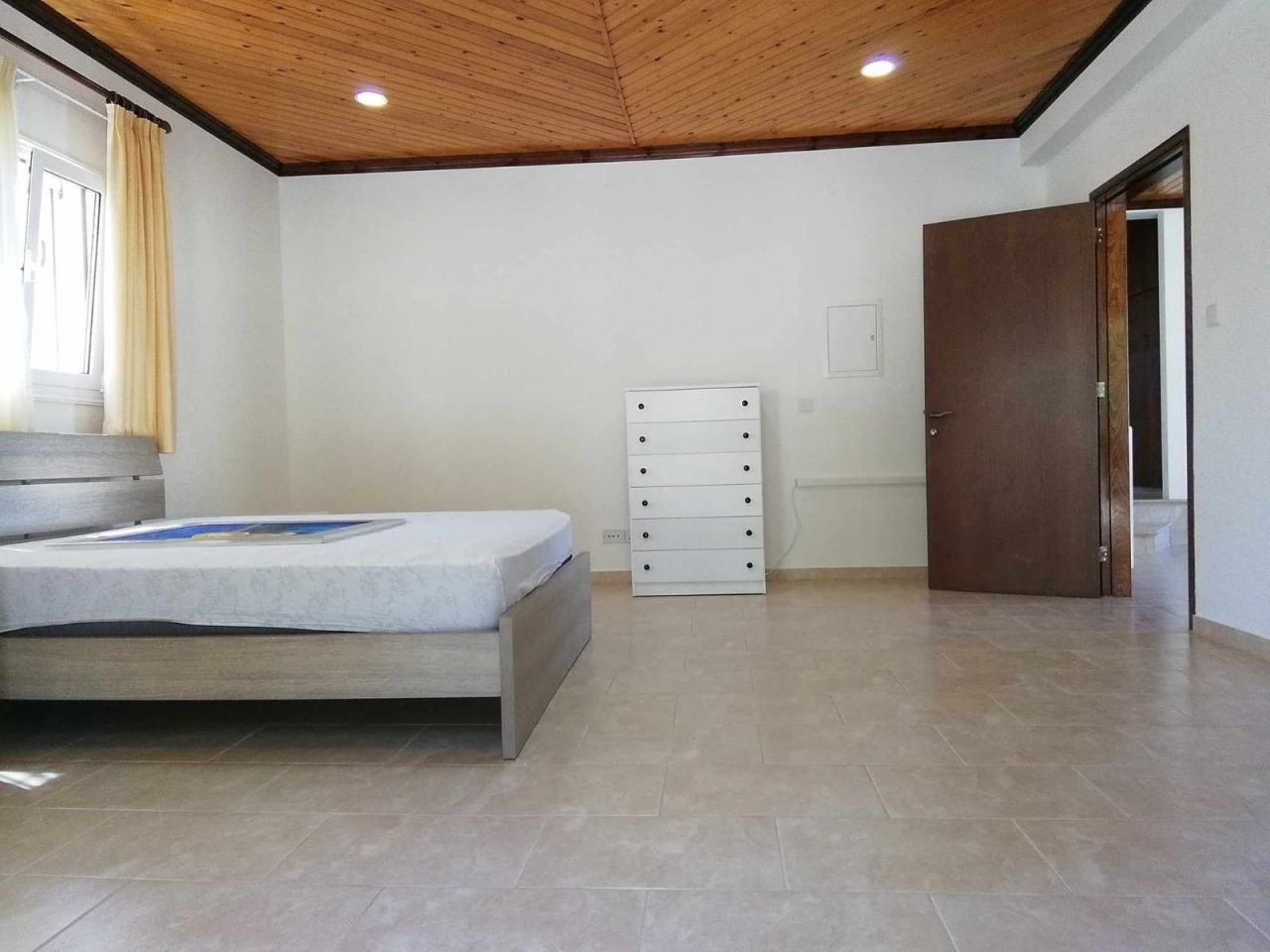 Вилла в Лимасоле, Кипр, 380 м² - фото 10