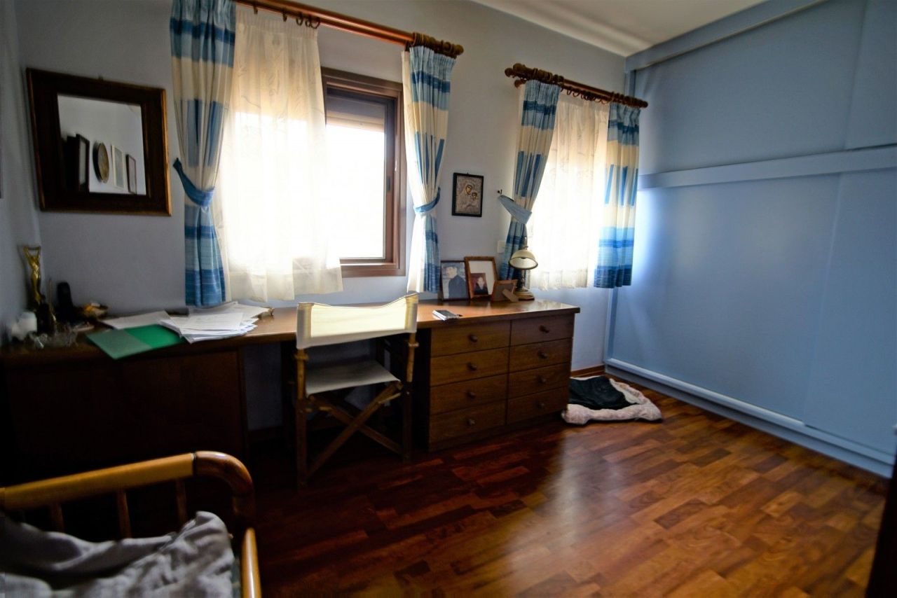 Вилла в Лимасоле, Кипр, 296 м² - фото 10